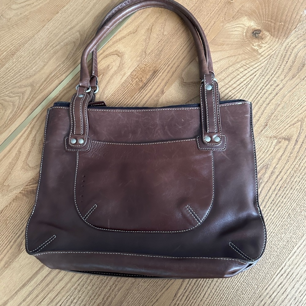Elegant Brown Leather Tote Bag